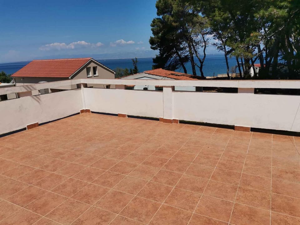 Summer, Balcony/Terrace