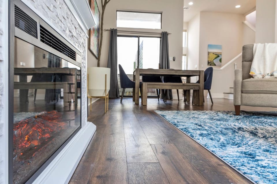 Living room, Seating area, flat iron