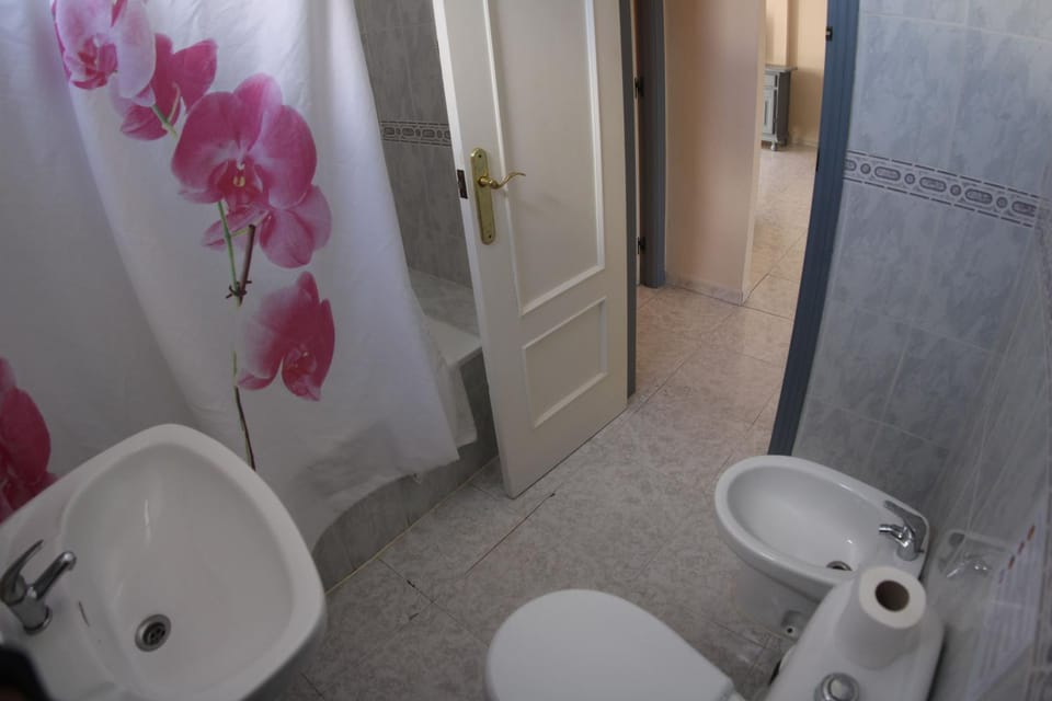 Toilet, Bathroom
