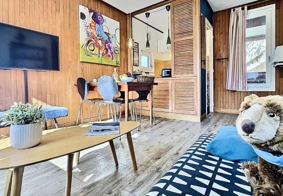 Résidence Moutieres B - Beau 2 Pièces rénové au dernier étage d'une résidence proche des pistes MAE-1728 Apartment in Tignes