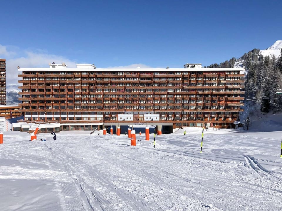 Résidence Le France - Studio 2 pers - LE FRANCE - 217FR - PLAGNE CENTRE MAE-1624 Apartment in Mâcot-la-Plagne