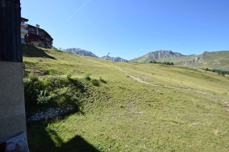 Résidence Les Gentianes - Studio 3/4 pers -LES GENTIANES - PLAGNE VILLAGES MAE-1654 Apartment in Mâcot-la-Plagne