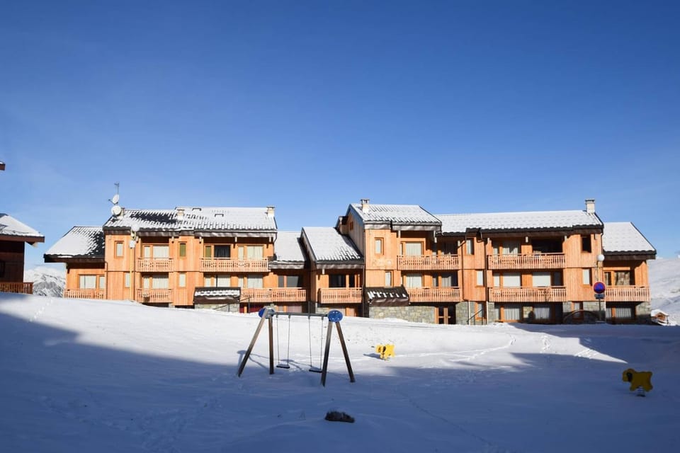Résidence Le Plein Sud - Studio 2/3 pers - PLAGNE VILLAGES - 009PS -LE PLEIN SUD- WIFI INCLUS MAE-1674 Apartment in Mâcot-la-Plagne