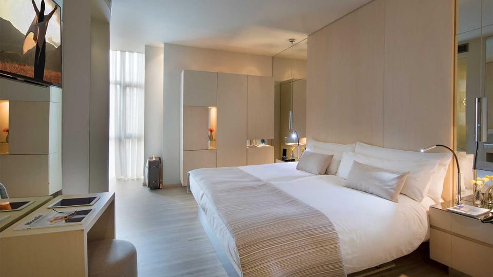 Bed, Photo of the whole room