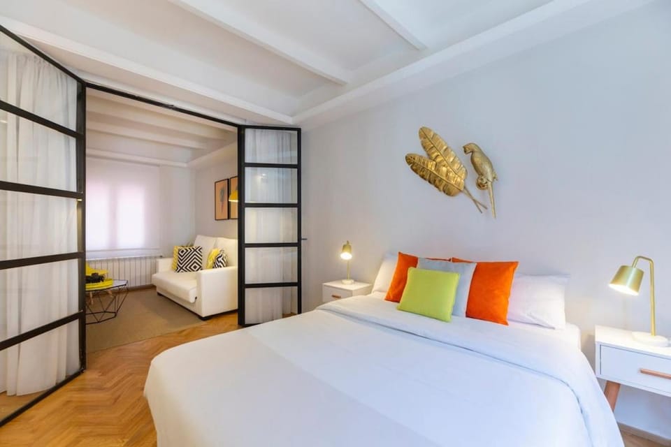 Bed, Bedroom