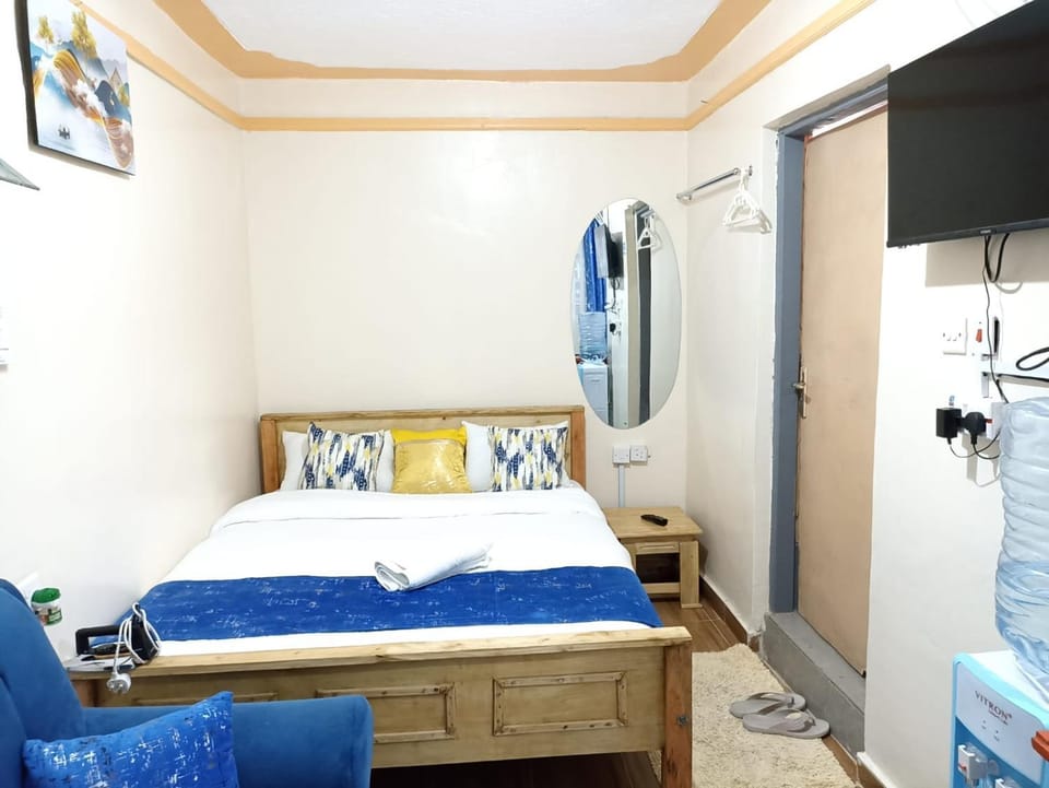 Essie Studios Naivasha CBD Bed and Breakfast in Kenya