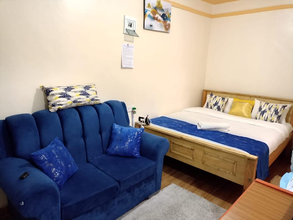 Essie Studios Naivasha CBD Bed and Breakfast in Kenya