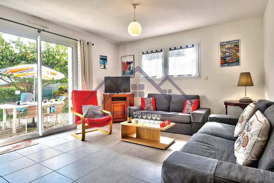 Patio, Living room, Seating area