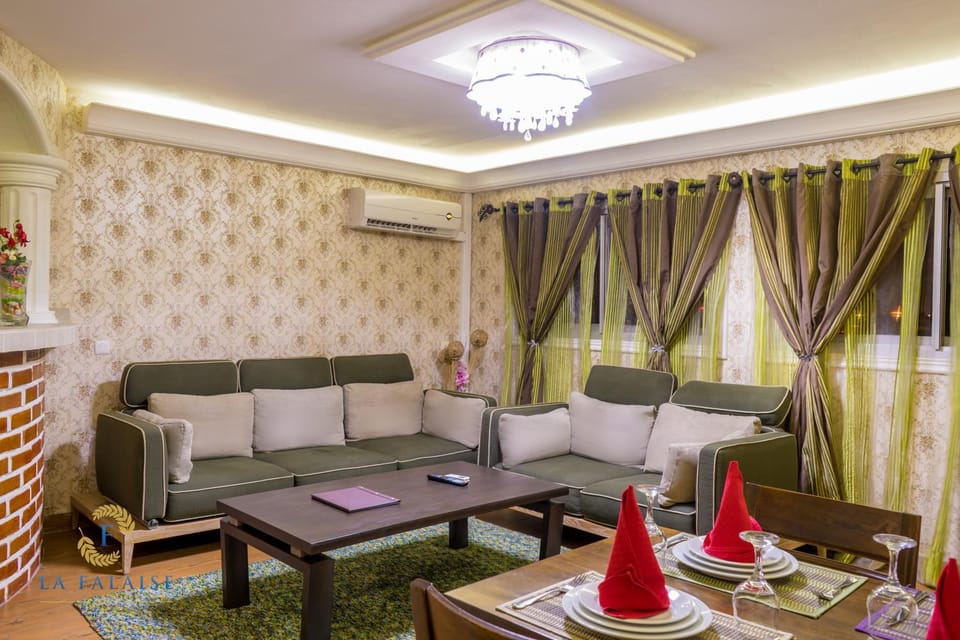 TV and multimedia, Living room, Dining area, Area and facilities