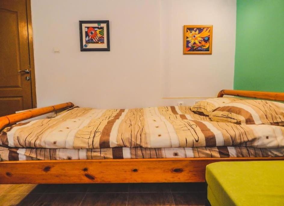 Top Center Studio 1 Apartment in Sofia