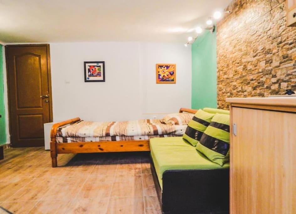 Top Center Studio 1 Apartment in Sofia