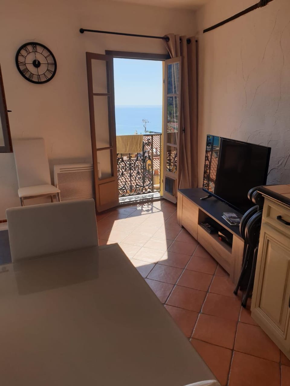 Duplex vue mer 50m de la plage des Sablettes Apartment in Menton