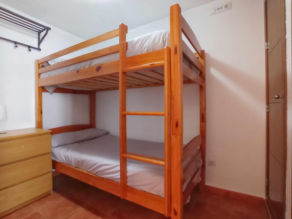 bunk bed