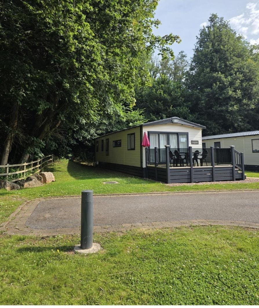 Property building, Natural landscape