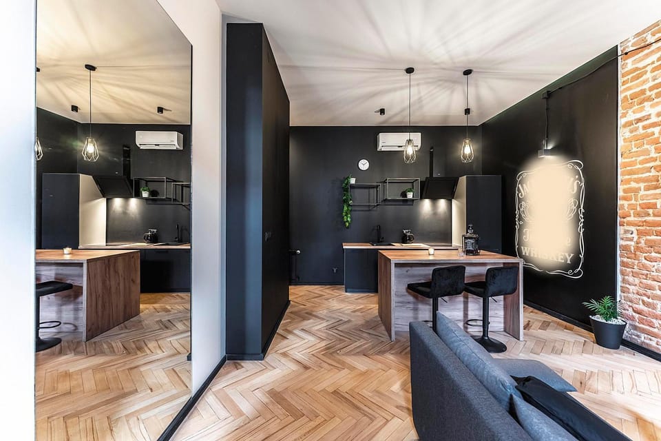 Communal kitchen, kitchen, kitchen