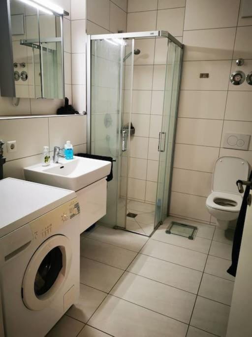 Schicke Wohnung mit Terrasse in Göppinger Stadtzentrum Apartment in Baden-Württemberg