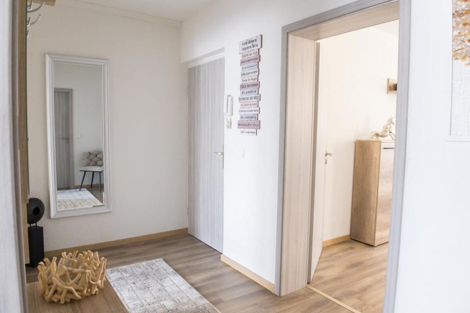 T&K Apartments near Messe Fair Trade Düsseldorf und Airport 2A Apartment in Duisburg