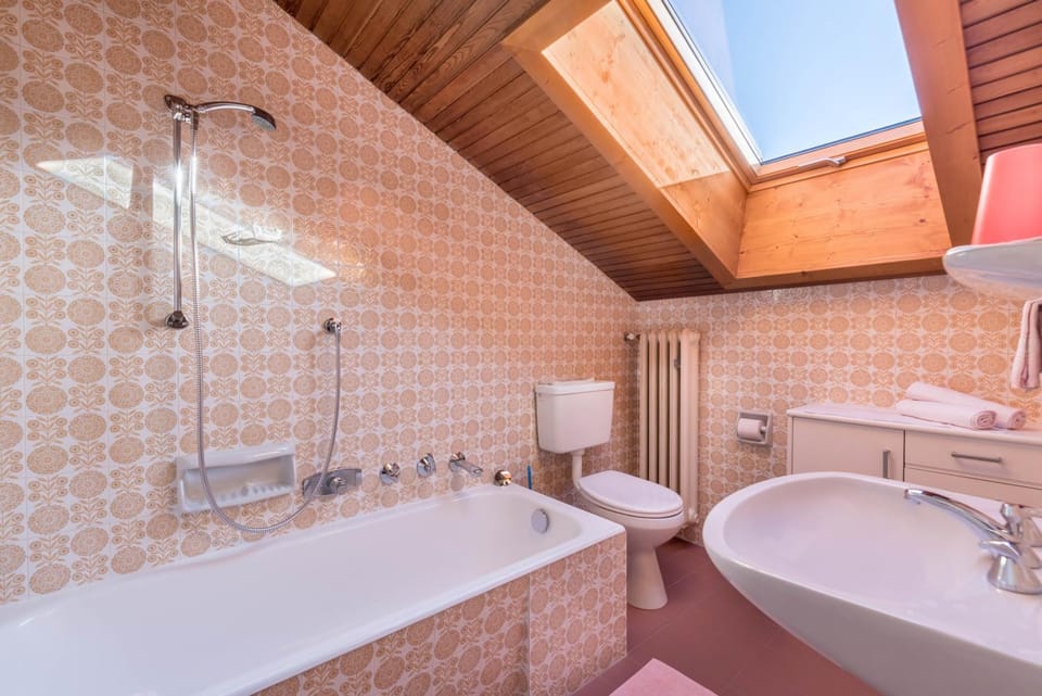 Property building, Bathroom, Living room