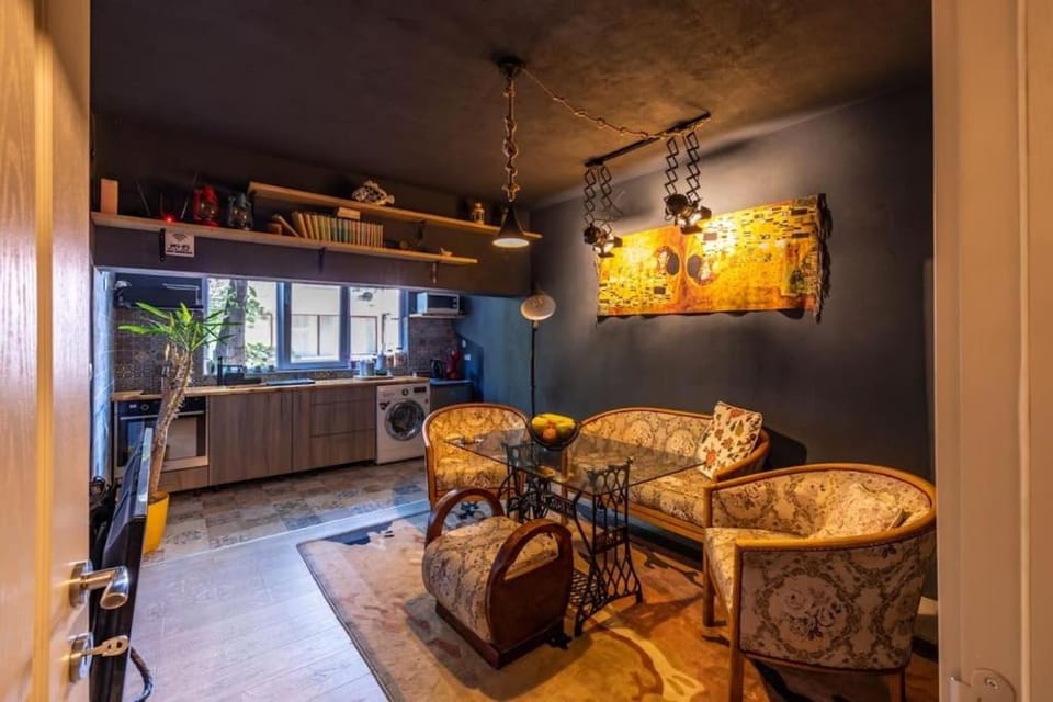 The Cave Vintage Apartment, Varna City, Bulgaria Apartment in Varna