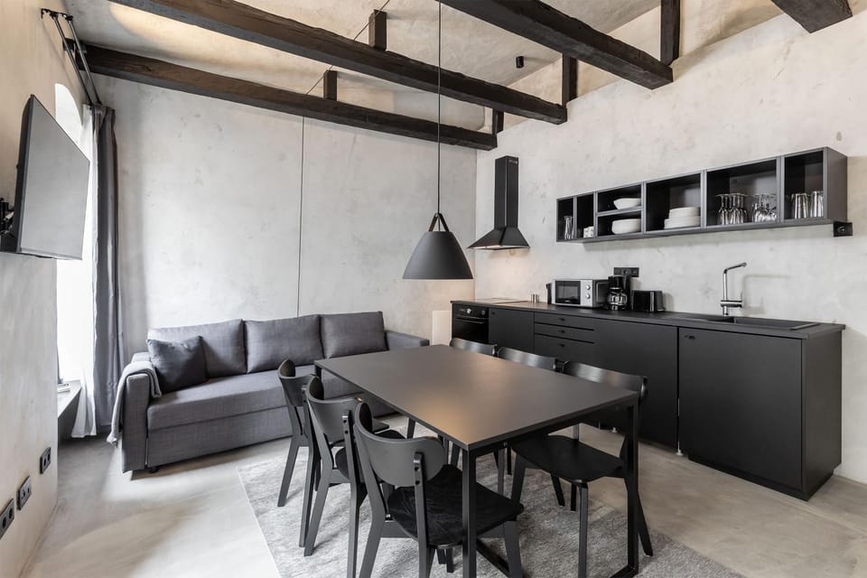 Concrete Loft Duplex -40sqm- near Antonplatz Apartment in Berlin