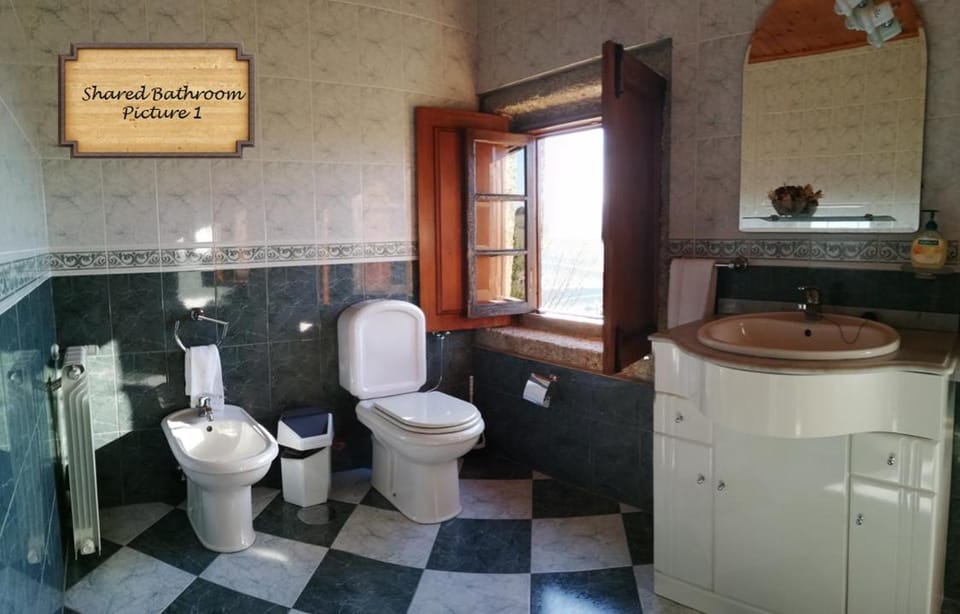 Toilet, Bathroom