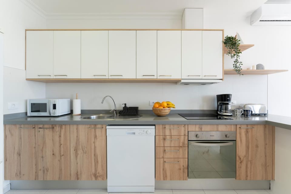 Coffee/tea facilities, Kitchen or kitchenette, dishwasher, pet friendly, stove, toaster