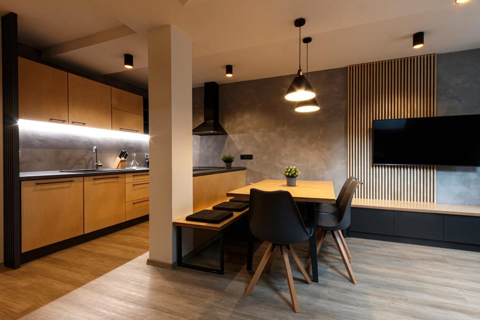 TV and multimedia, Kitchen or kitchenette, Dining area