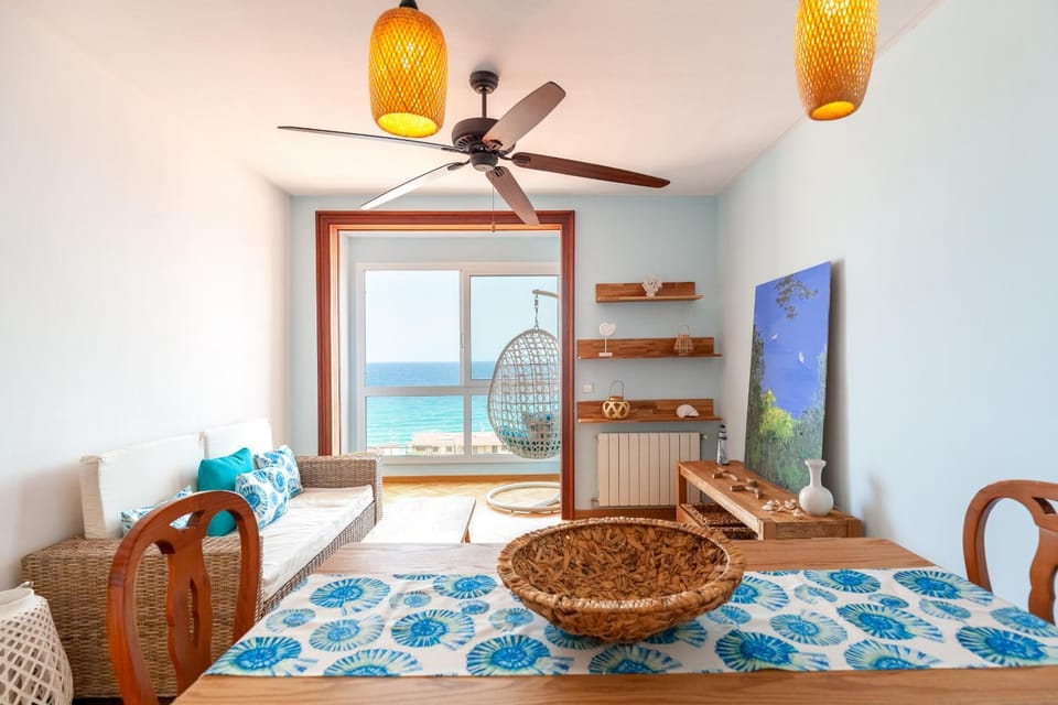 TarracoHomes, TH163 Apartamento Via Augusta Vistas al Mar Apartment in Tarragona