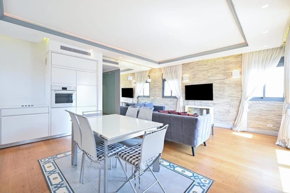 3BR Behind the Beach with Mamad by HolyGuest Apartment in Tel Aviv-Yafo