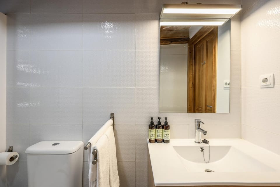 Toilet, Bathroom