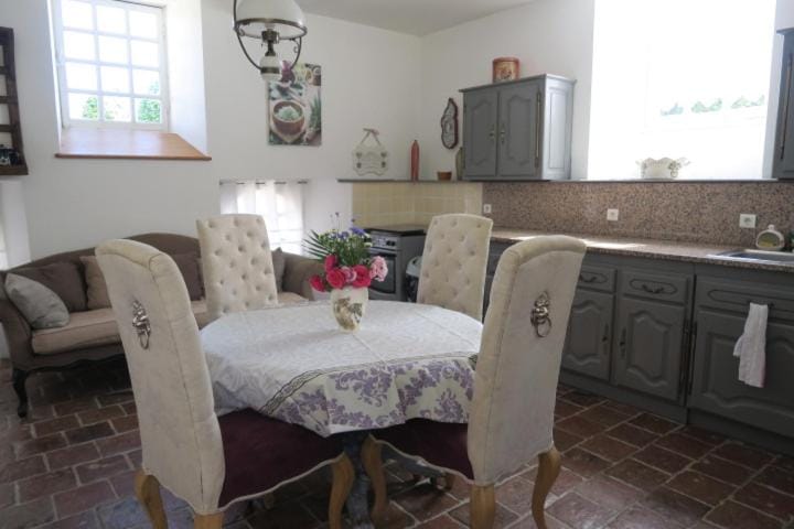 Seating area