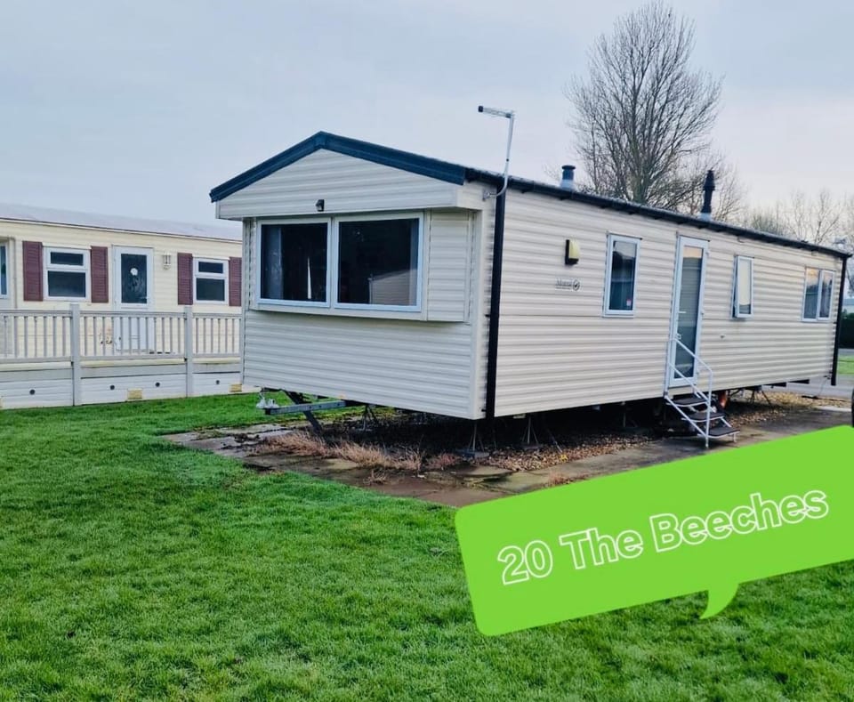 Southview Holiday Park Skegness - Upgraded Caravan - Unica House in Skegness