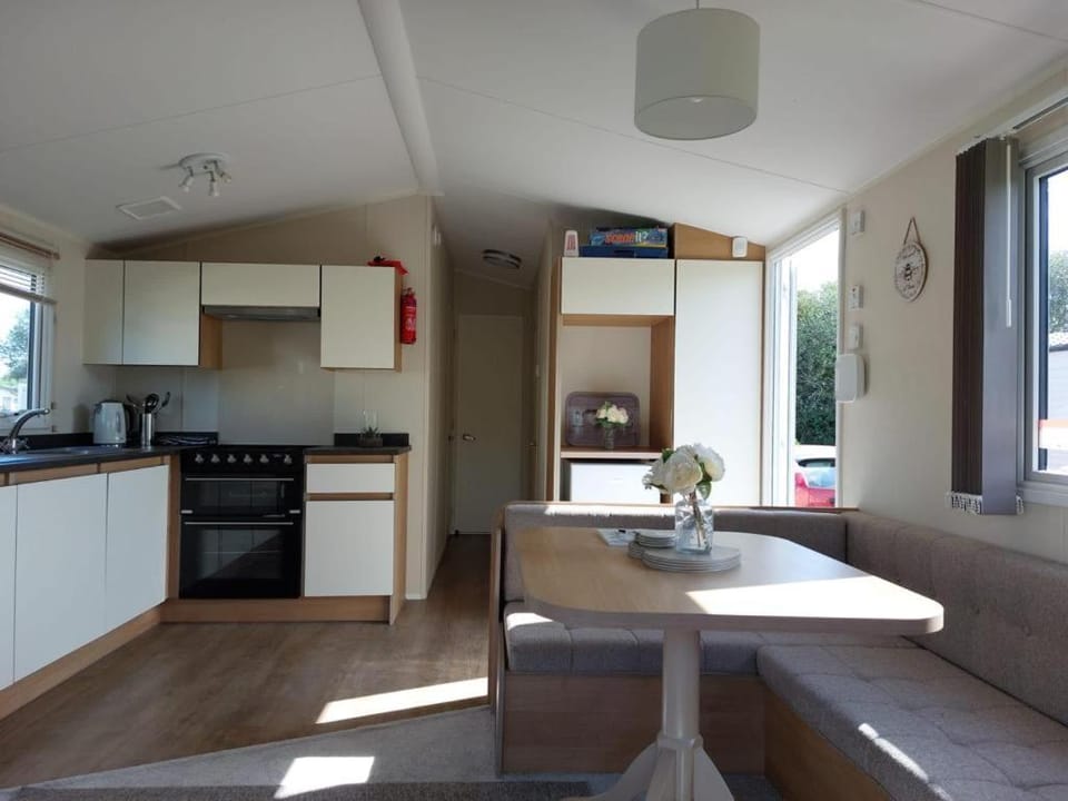 Southview Holiday Park Skegness - Upgraded Caravan - Unica House in Skegness