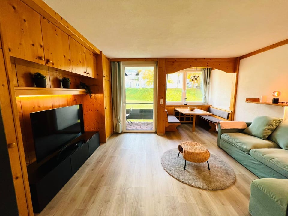 TV and multimedia, Living room, Photo of the whole room