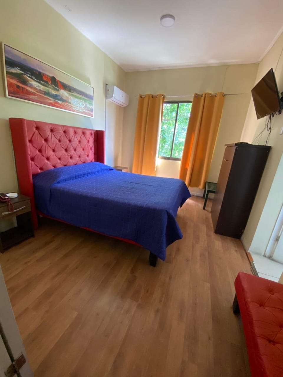 Intimo Hotel Los Heroes Hotel in Santiago