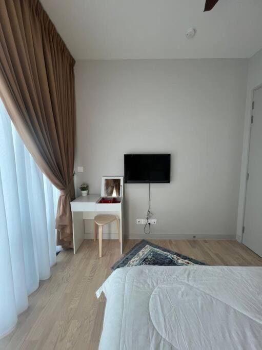 TV and multimedia, Bedroom