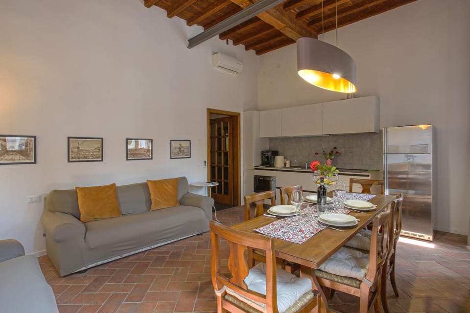Classy apartment in Mercato Centrale Firenze Apartment in Florence
