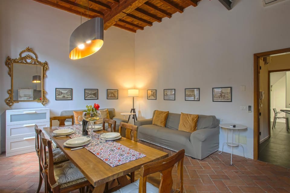 Classy apartment in Mercato Centrale Firenze Apartment in Florence
