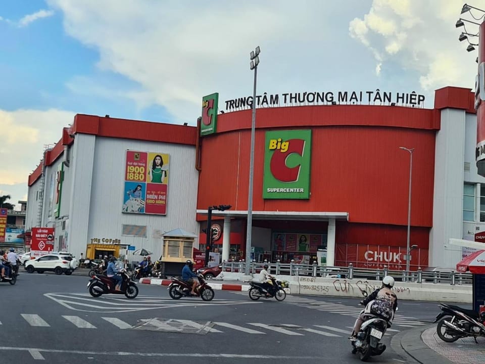Property building, Supermarket/grocery shop