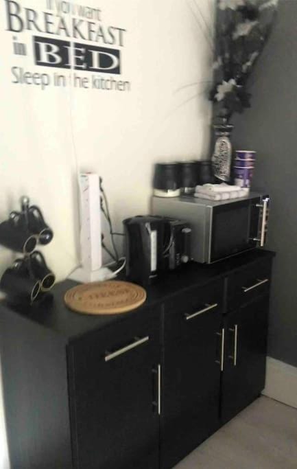 Coffee/tea facilities, Kitchen or kitchenette, toaster