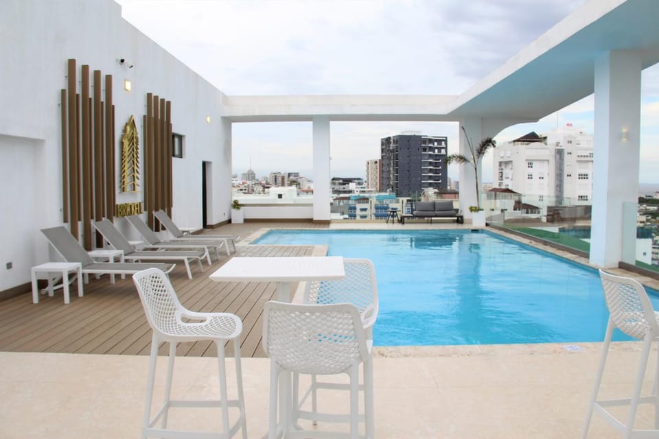 Balcony/Terrace, Swimming pool