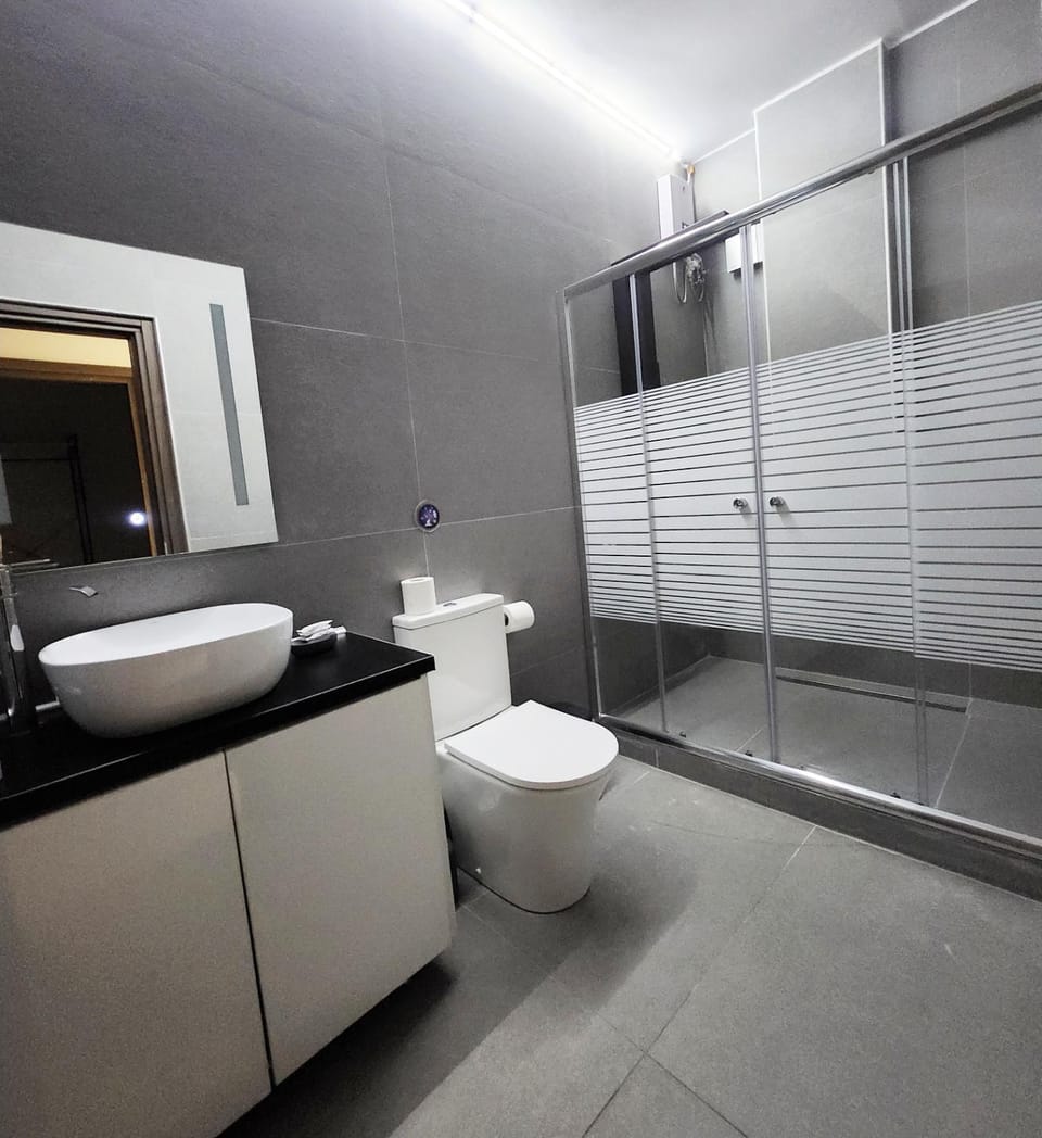 Shower, Toilet, Bathroom