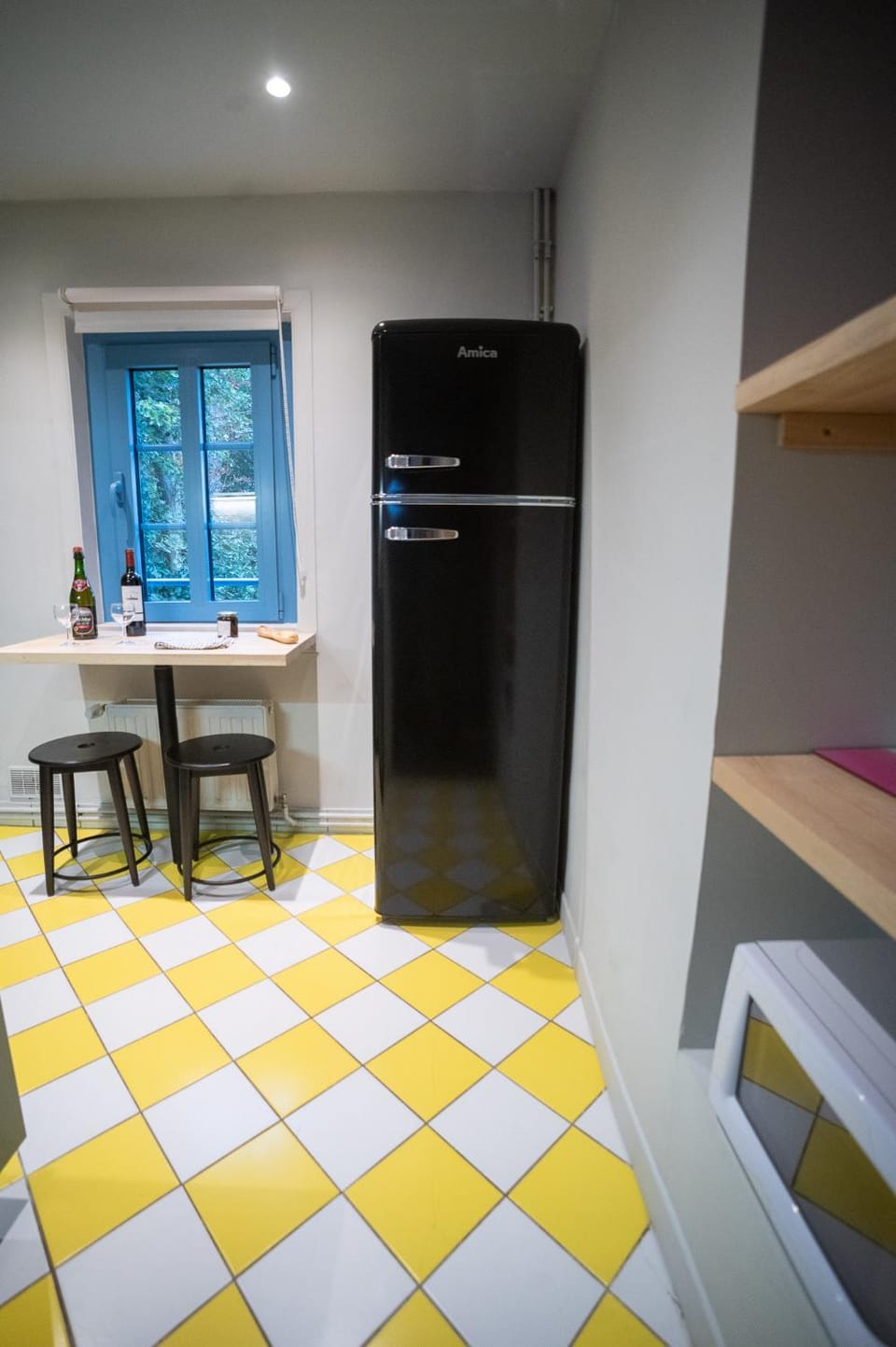 Kitchen or kitchenette, kitchen