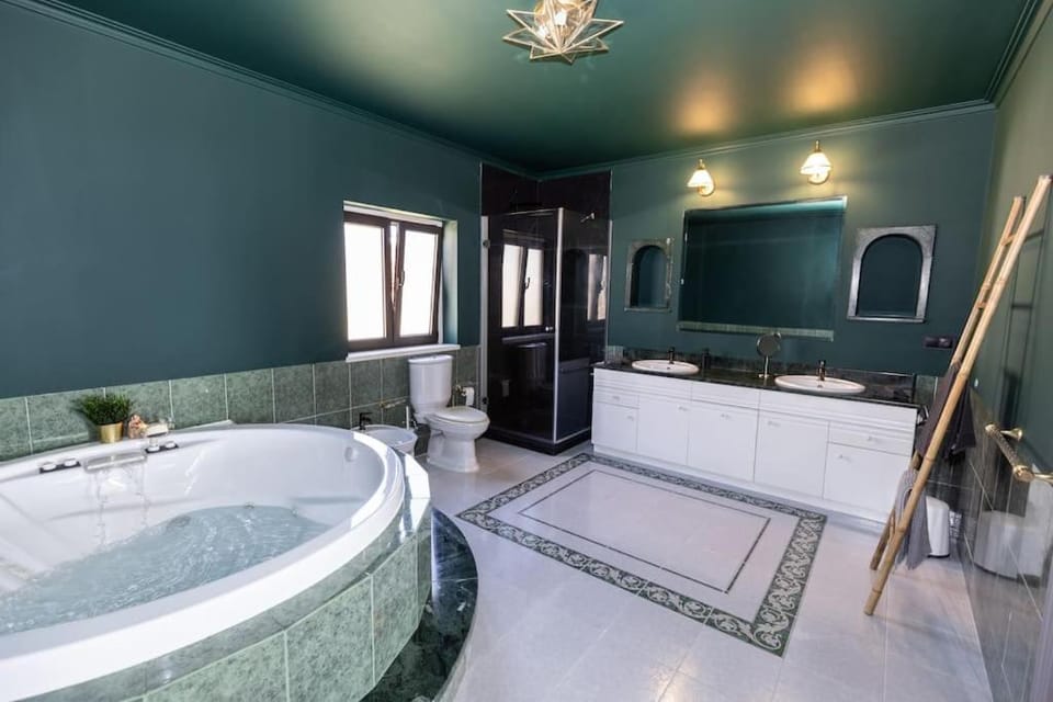 Hot Tub, Bathroom, Bath