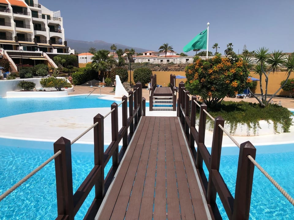 Rocas del Mar with heated Pool and double Terrace Apartment in Costa del Silencio