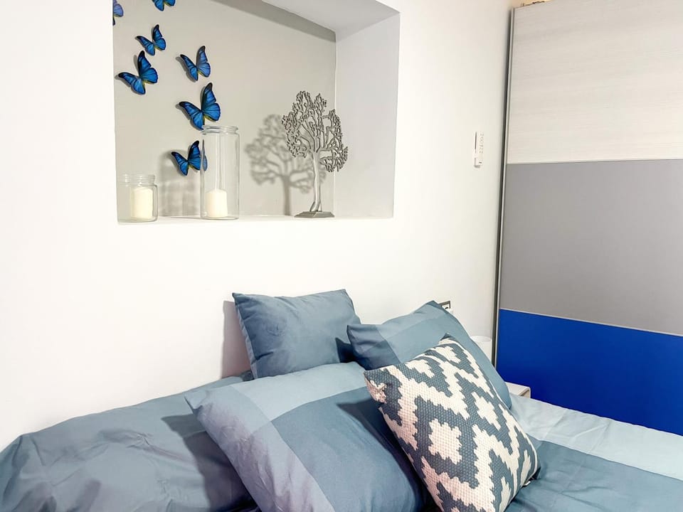 Decorative detail, Bedroom