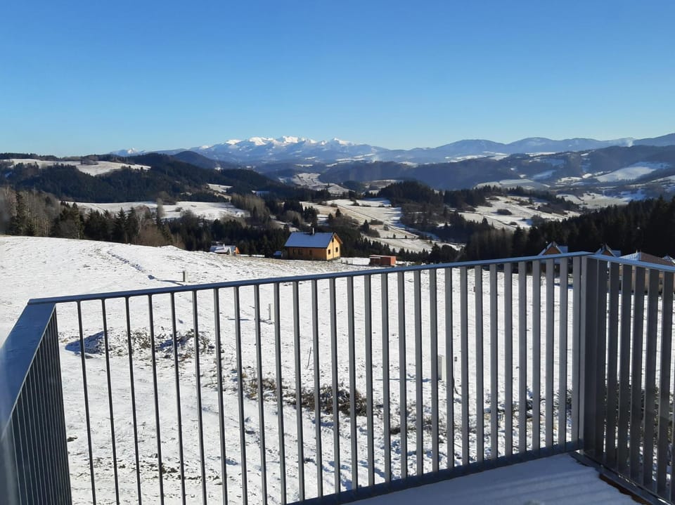 Natural landscape, Winter, View (from property/room), Balcony/Terrace, Mountain view
