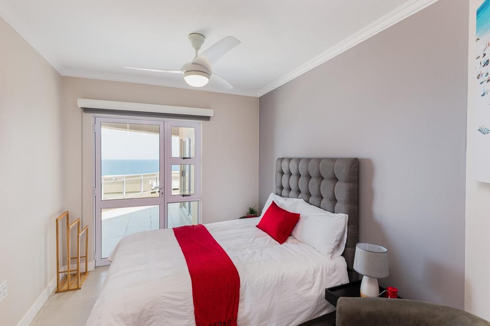 Bedroom, Sea view
