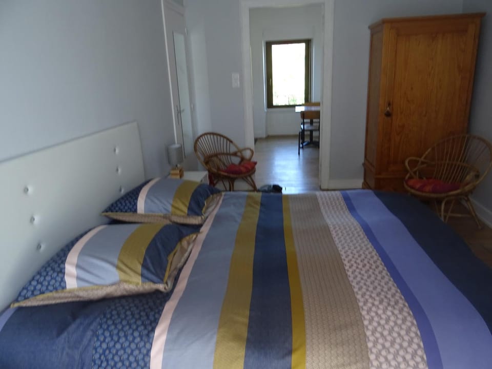 Bed, Bedroom, wardrobe