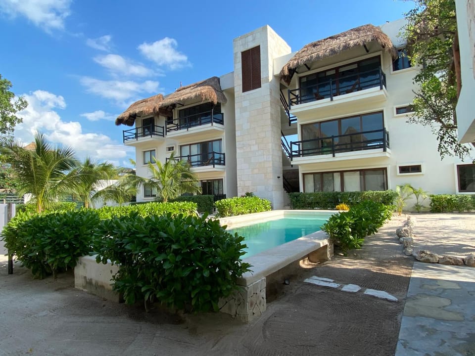 Garden, Balcony/Terrace, Other, Swimming pool